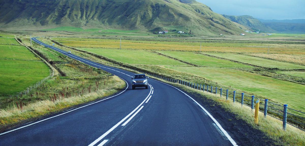 La scenografica Ring Road, in Islanda © adrenalinerushdiaries/Shutterstock